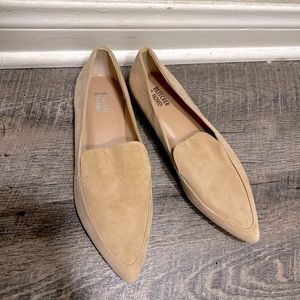 Bleecker & Bond I Tan Suede Pointed
Toe Sonia Loafer